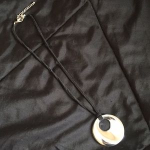 Medallion necklace